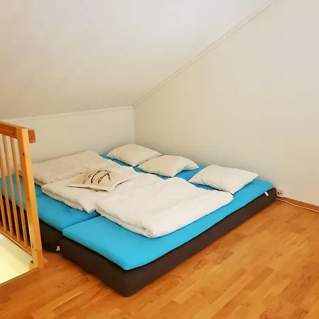 Mountain View 1 Horre